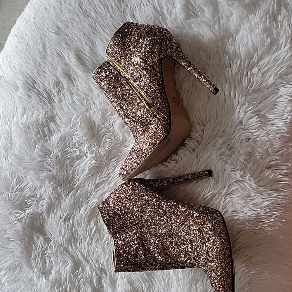 Sparkling Heels